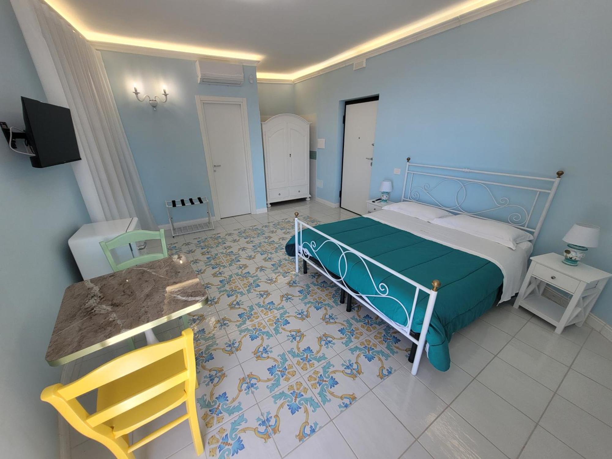 Villa Esmeralda Salerno Zewnętrze zdjęcie